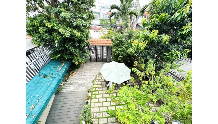Ngộp Giảm sốc hơn 40% Bán Biệt Thự 3Tầng Mặt Tiền Gần Vincom Lê Văn Việt Hiệp Phú Thủ Đức 277m2_10x27 Siêu Ngon